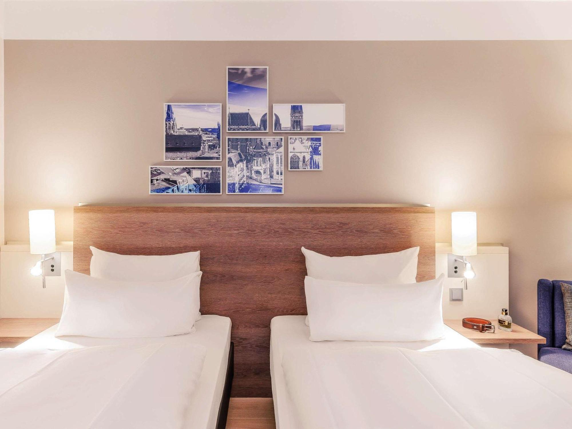 Mercure Europaplatz Hotel 4*