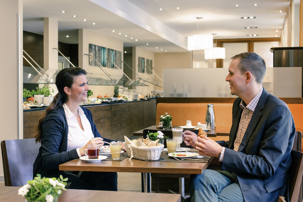 Hotel Mercure Europaplatz 4*